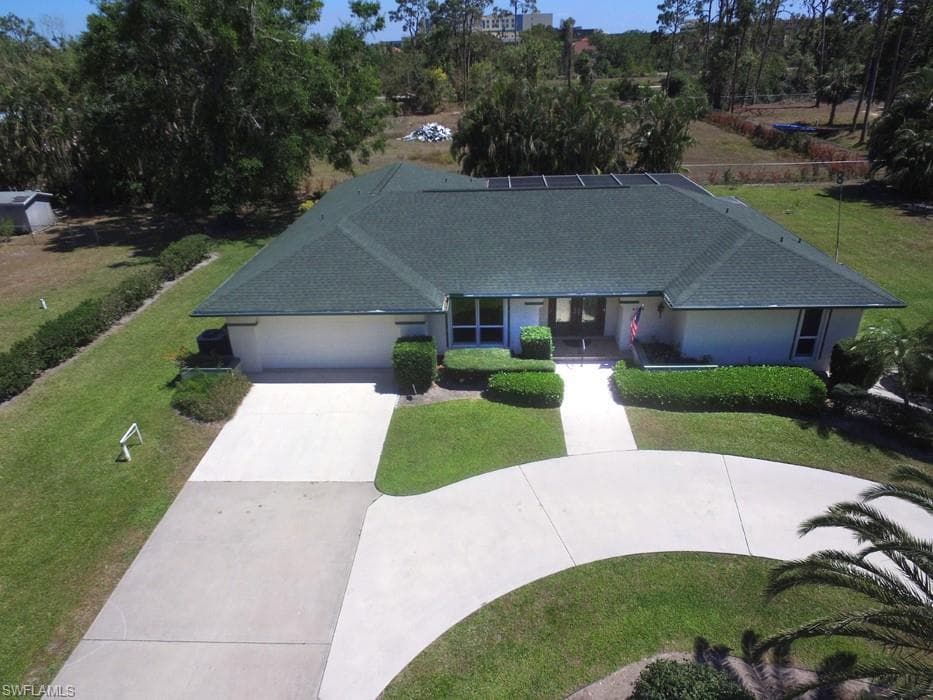 6304 Morgan La Fee LN FORT MYERS, FL 33912