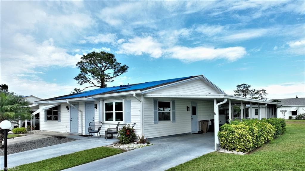 17 Pinewood BLVD LEHIGH ACRES, FL 33936