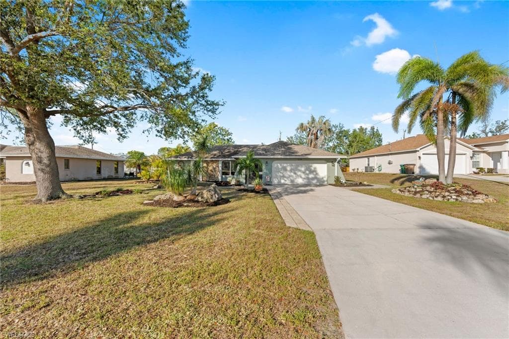 136 NE 7th AVE CAPE CORAL, FL 33909