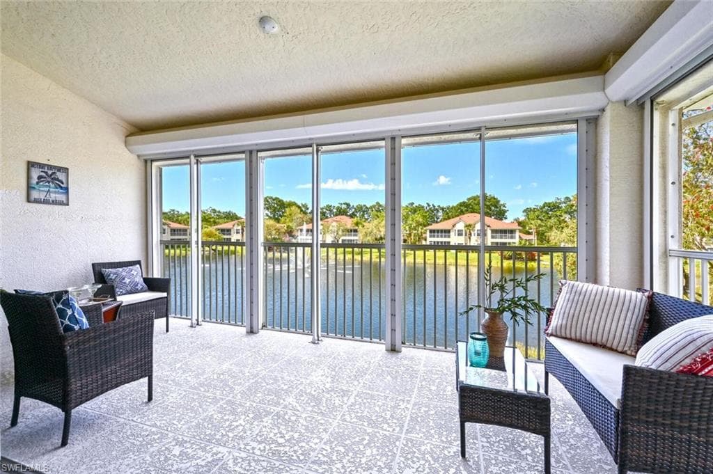 6195 Reserve CIR 1304 NAPLES, FL 34119