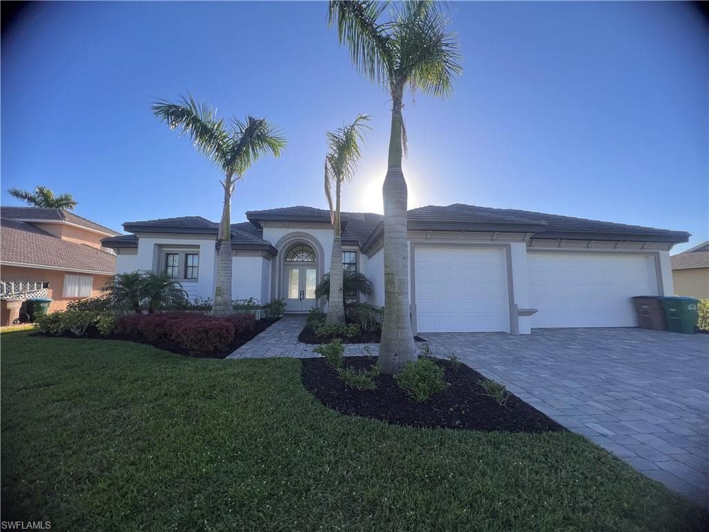 305 NE 19th PL CAPE CORAL, FL 33909