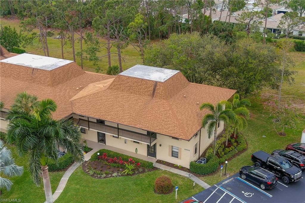 25402 Golf Lake CIR 218 BONITA SPRINGS, FL 34135