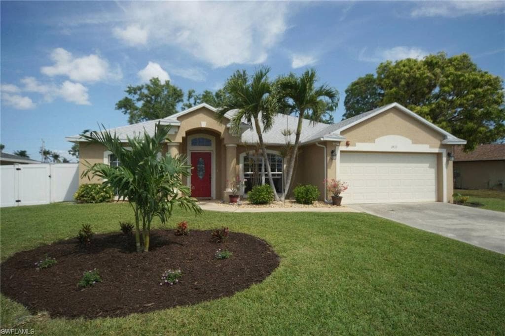 1433 SE 30th TER CAPE CORAL, FL 33904