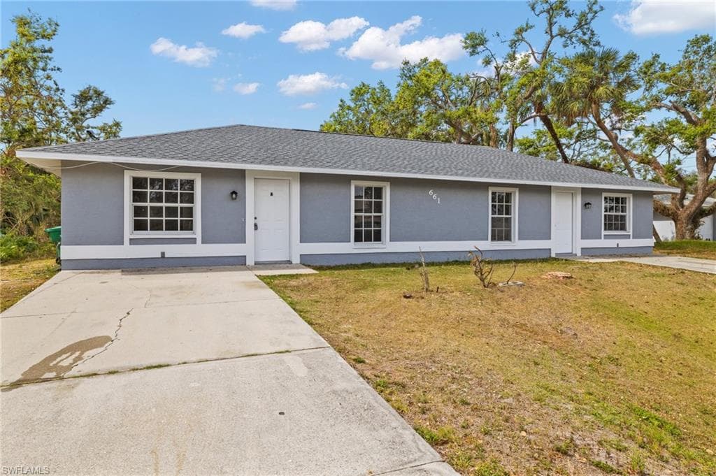 661 Bowman TER PORT CHARLOTTE, FL 33953