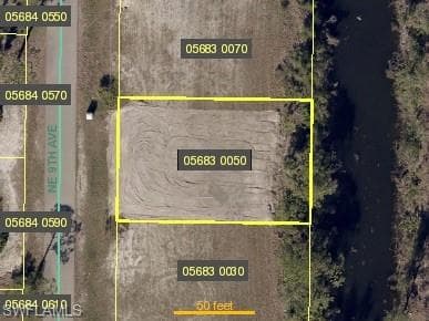 3913 NE 9th AVE CAPE CORAL, FL 33909