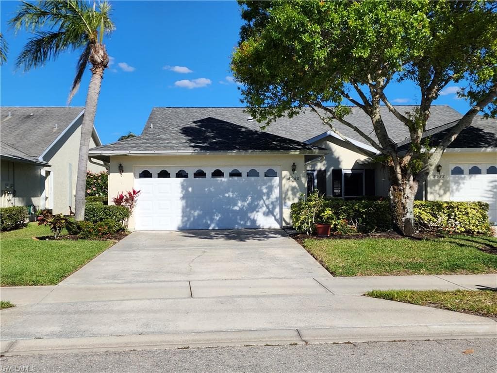 2928 Crown Pointe BLVD 16-1 NAPLES, FL 34112