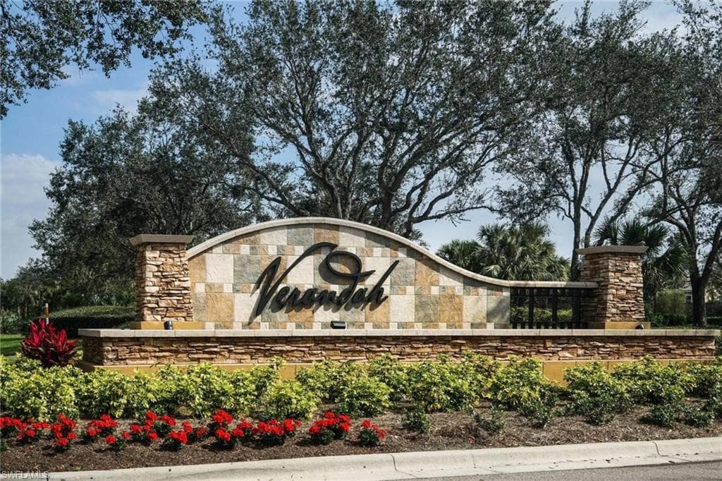 3131 Meandering WAY 102 FORT MYERS, FL 33905