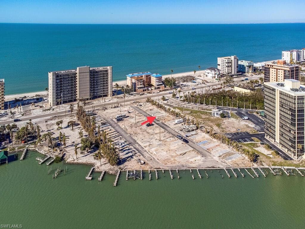 26275 Hickory BLVD BONITA SPRINGS, FL 34134