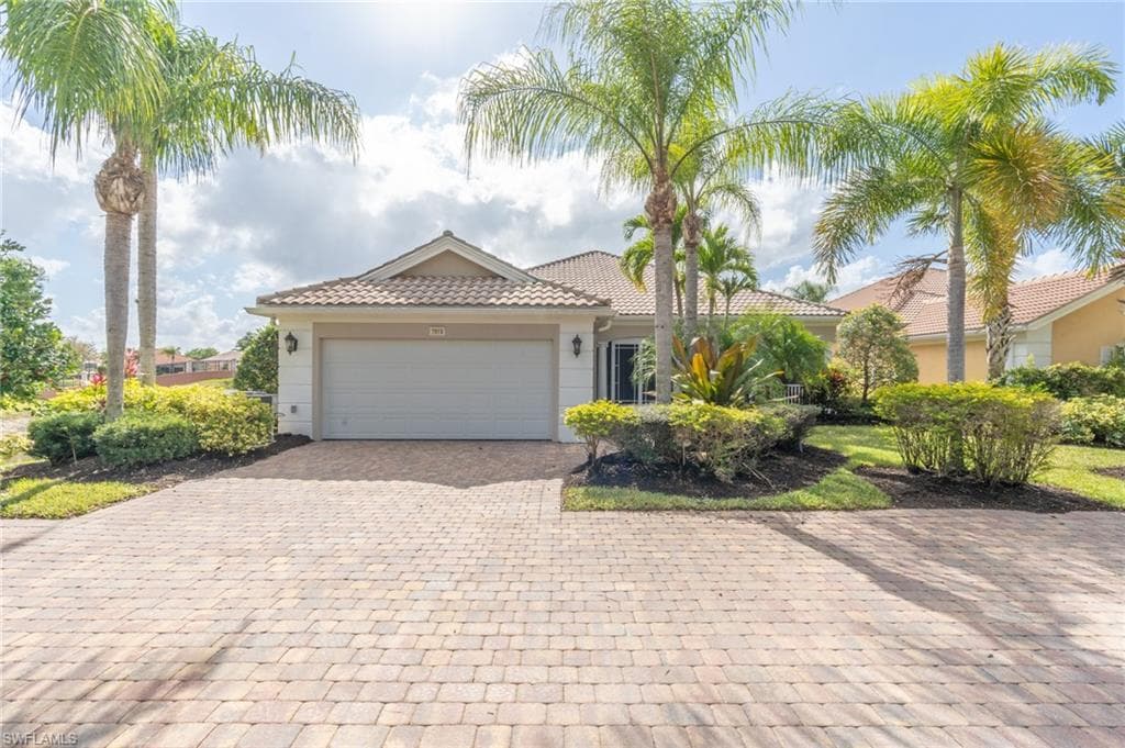 7919 Portofino CT NAPLES, FL 34114