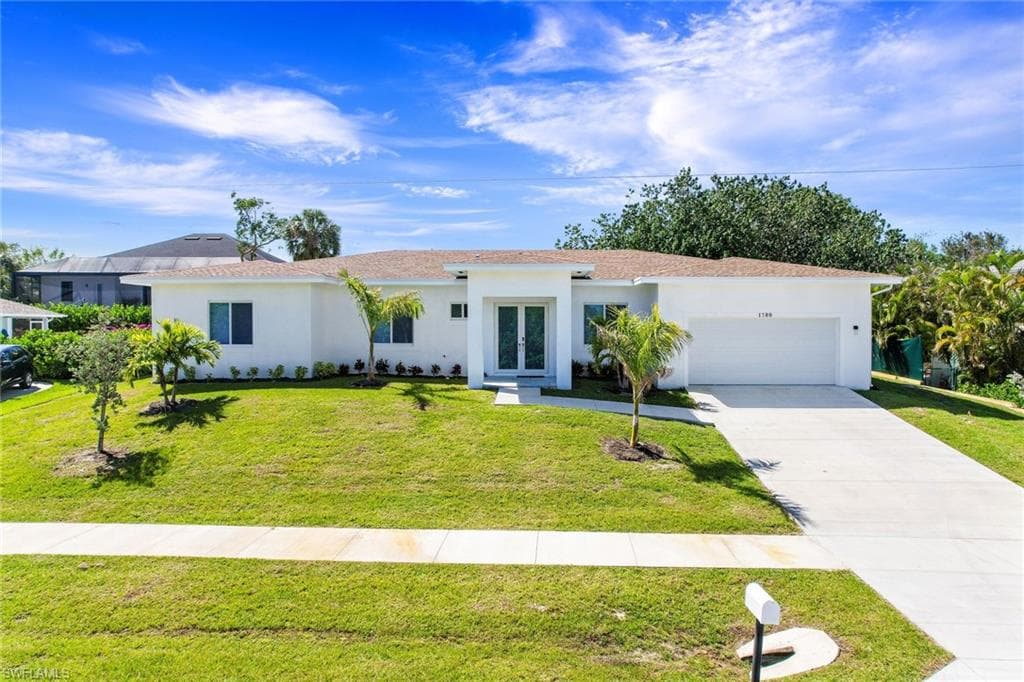 1780 Granada DR MARCO ISLAND, FL 34145