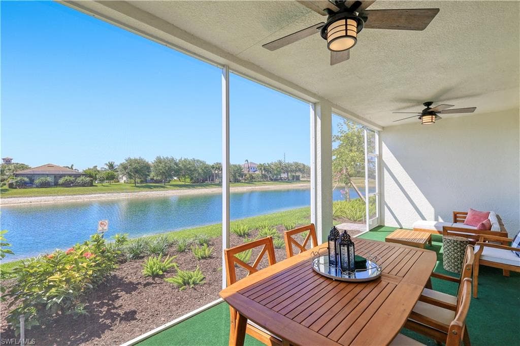 2319 Sawyers Hill RD 703 NAPLES, FL 34120