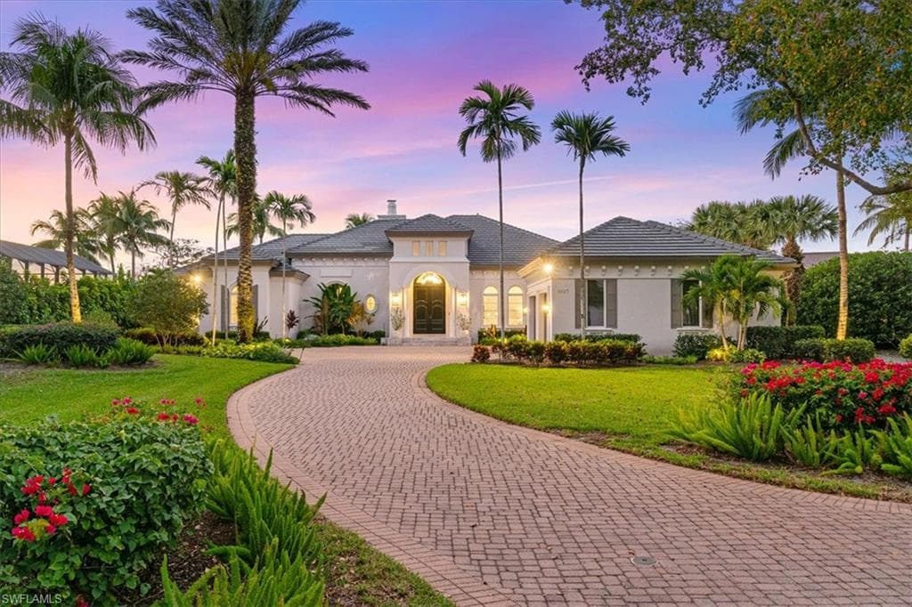 1927 Cocoplum WAY NAPLES, FL 34105