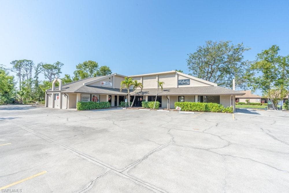 12791/795 Kenwood LN FORT MYERS, FL 33907