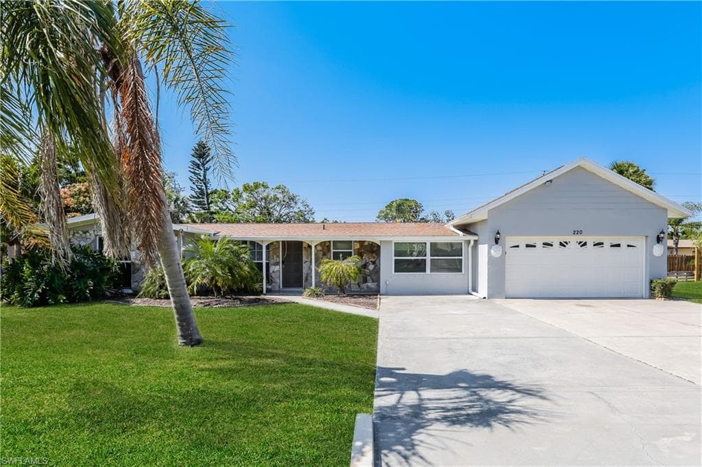 220 S VENICE BLVD VENICE, FL 34293
