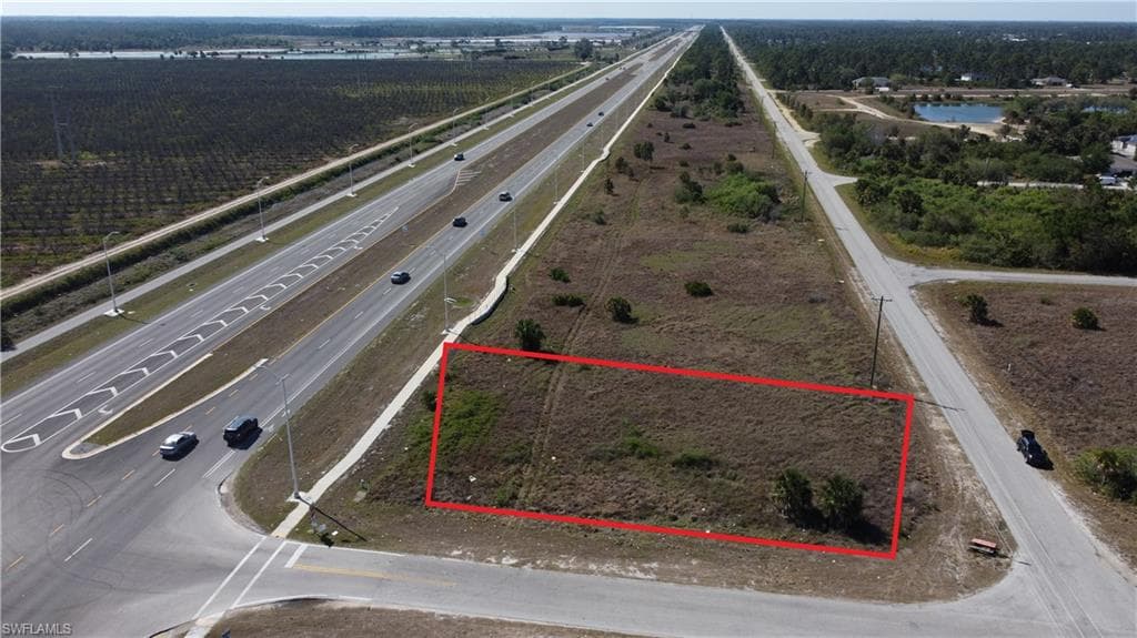 3274 Meadow RD LEHIGH ACRES, FL 33974