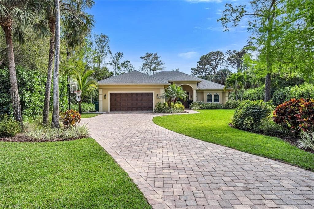 6150 Lancewood WAY NAPLES, FL 34116