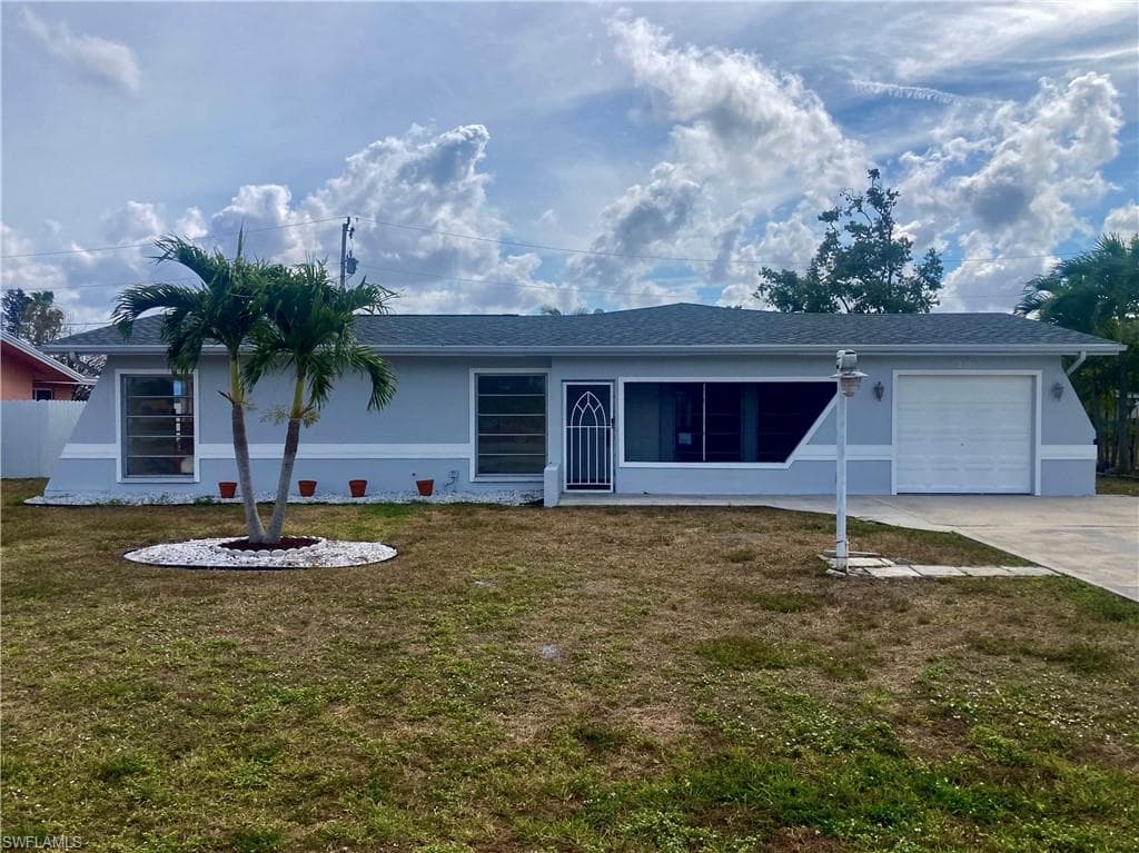 2703 SE 16th PL CAPE CORAL, FL 33904