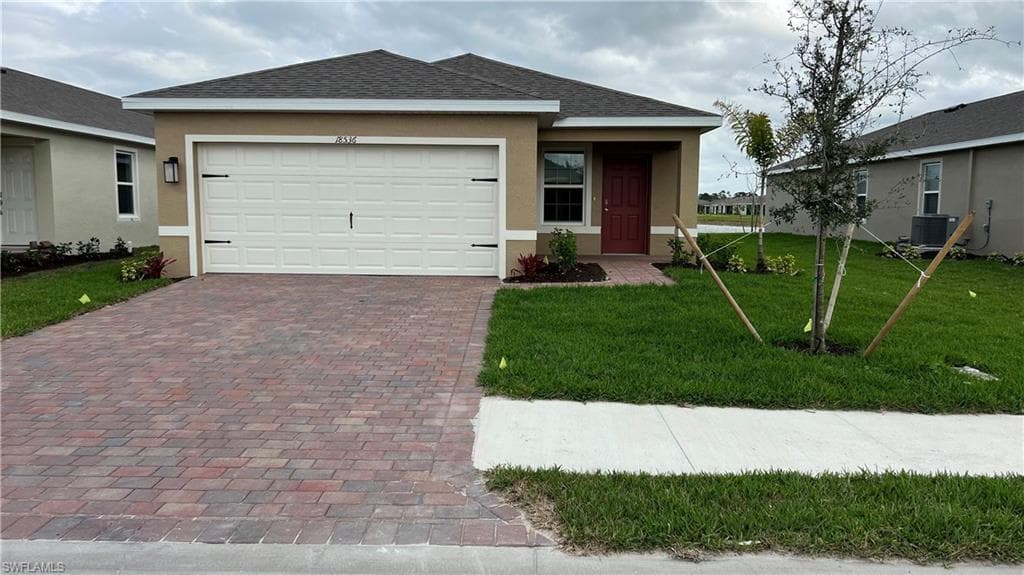 18536 Cronin Sand LN NORTH FORT MYERS, FL 33917