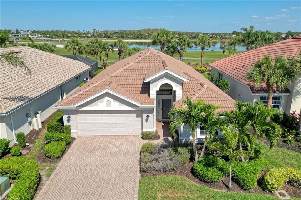 9245 Independence WAY FORT MYERS, FL 33913