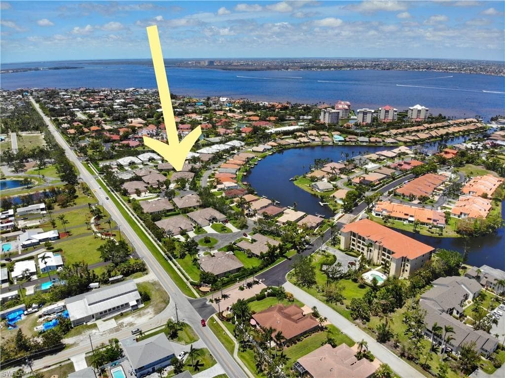 15230 Knots LNDG FORT MYERS, FL 33908