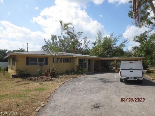 350 Van Buren ST FORT MYERS, FL 33916