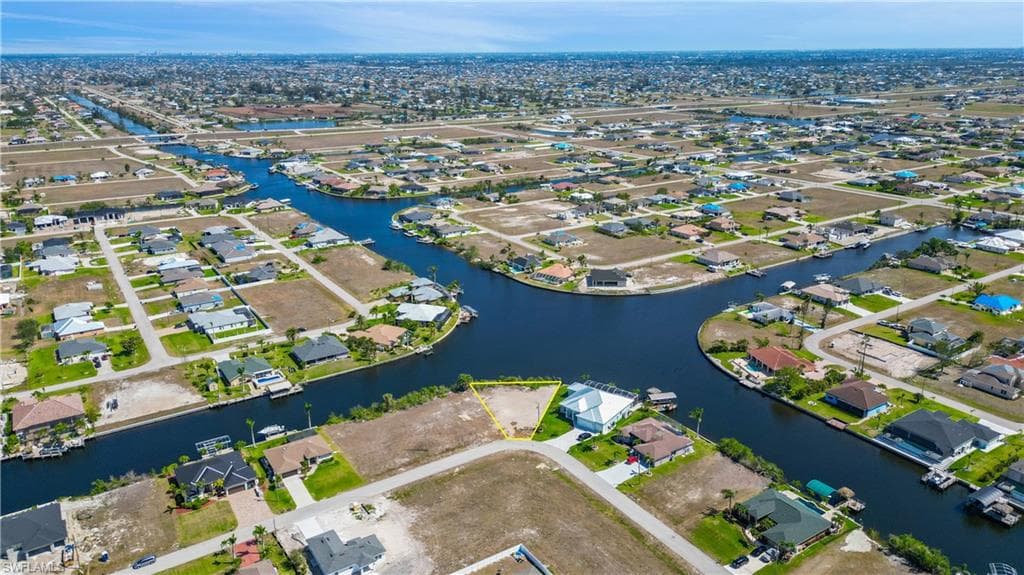 1407 36th PL CAPE CORAL, FL 33993