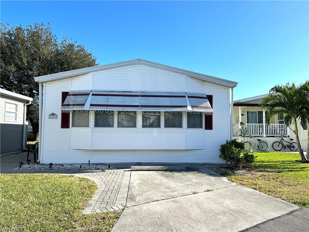 4680 Slash Pine WAY W ESTERO, FL 33928