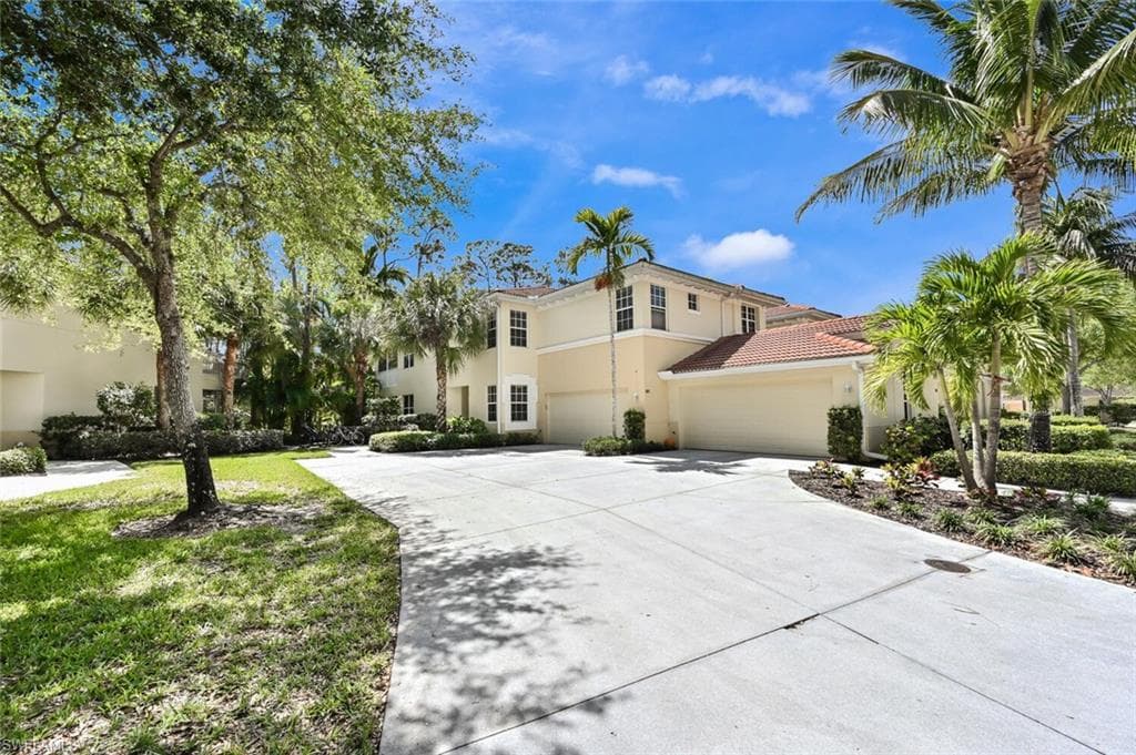 2001 Tarpon Bay DR N 101 NAPLES, FL 34119