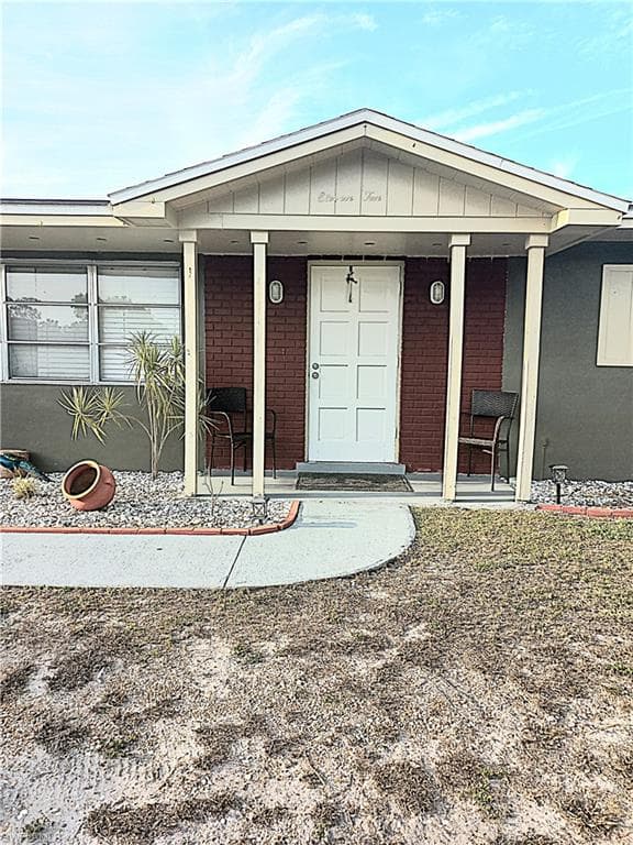 1110 Gifford AVE S LEHIGH ACRES, FL 33936