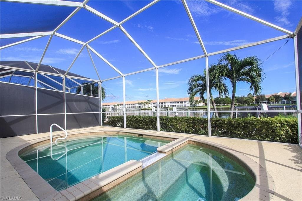 257 Stella Maris DR S NAPLES, FL 34114
