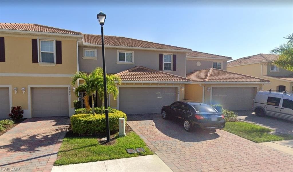 3724 Crofton CT FORT MYERS, FL 33916