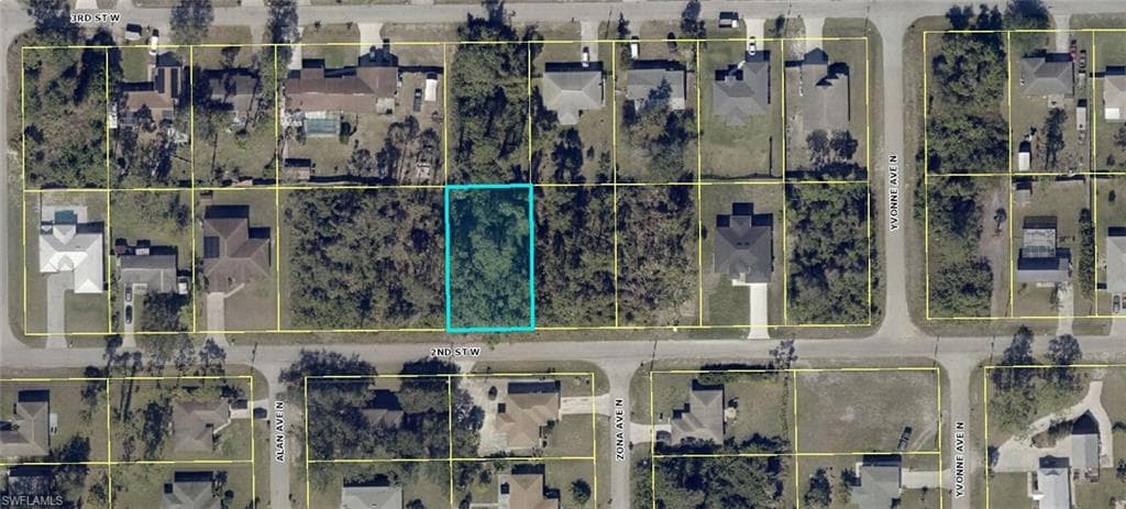3808 2nd ST W LEHIGH ACRES, FL 33971