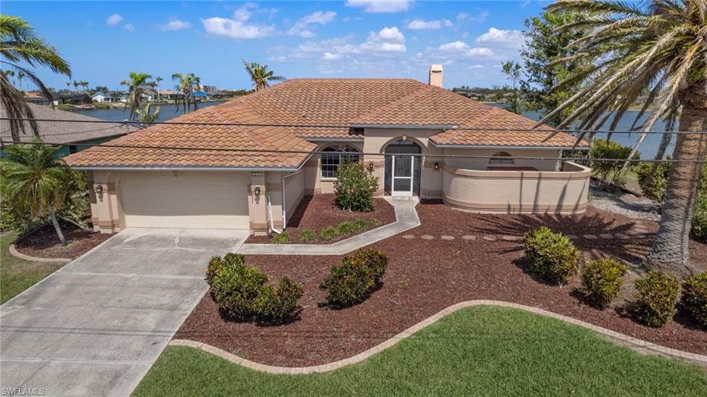 1323 SW 27th TER CAPE CORAL, FL 33914