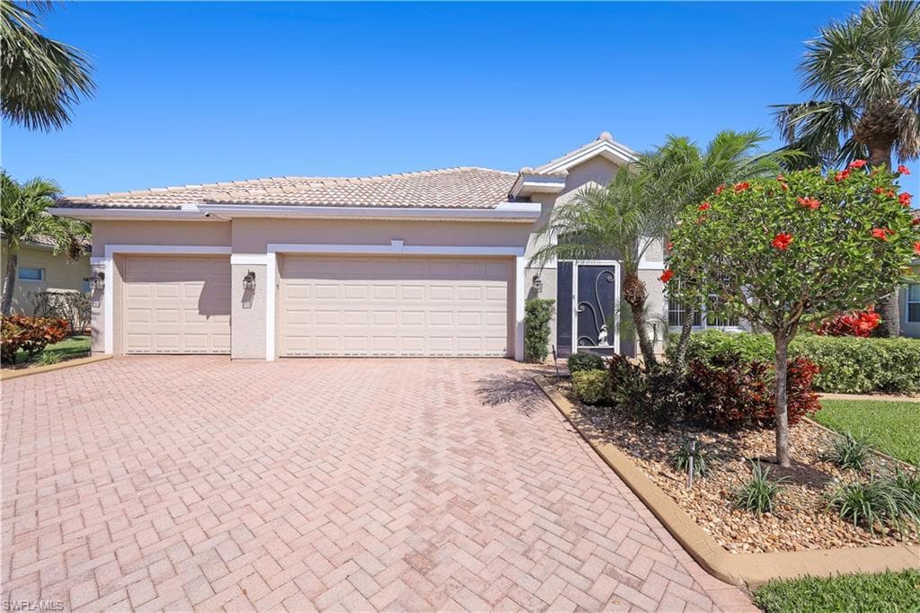 13500 Little Gem CIR FORT MYERS, FL 33913