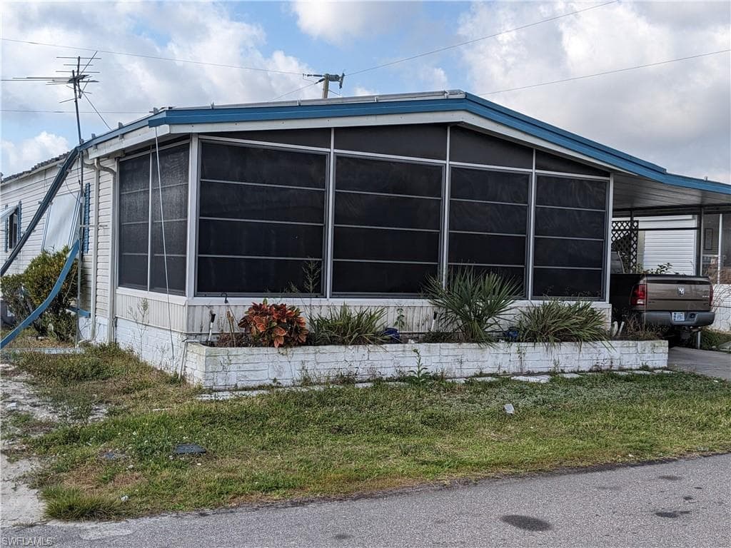 5502 Ben Franklin LN NORTH FORT MYERS, FL 33917