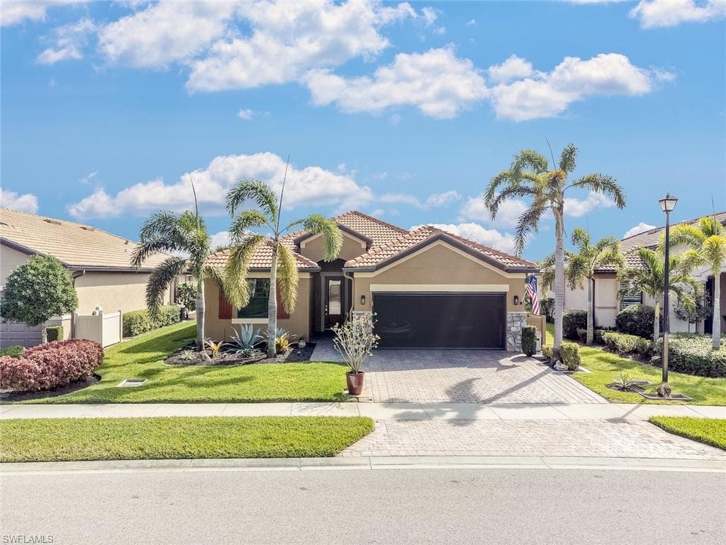 10857 Dennington RD FORT MYERS, FL 33913