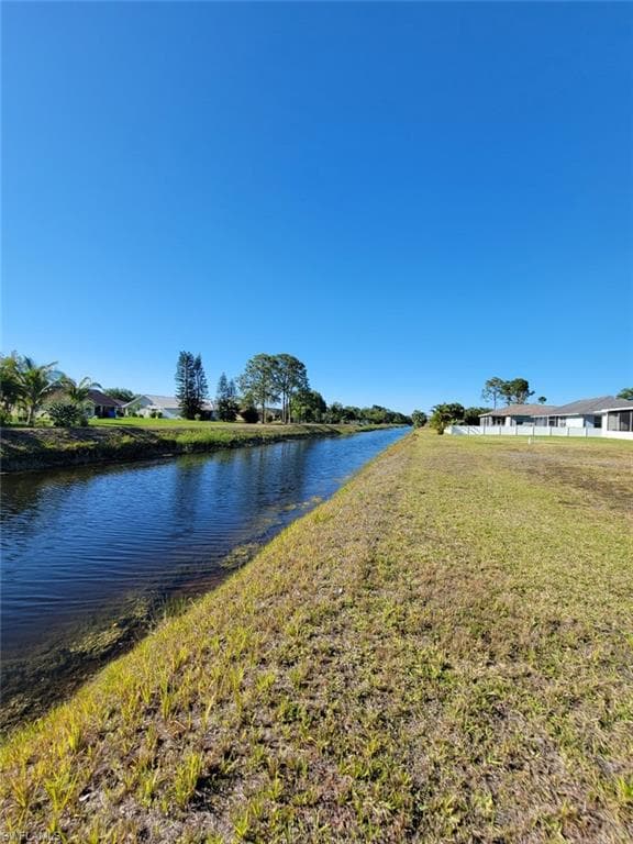566 Empire AVE S LEHIGH ACRES, FL 33974