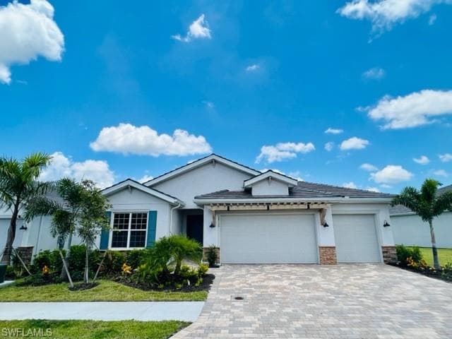 28136 CAPTIVA SHELL LOOP BONITA SPRINGS, FL 34135