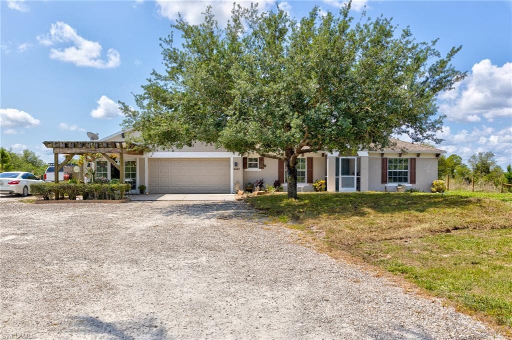 4140 62nd AVE NE NAPLES, FL 34120