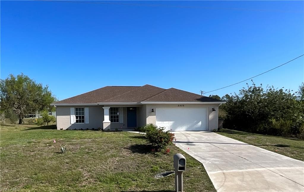 2806 22nd ST W LEHIGH ACRES, FL 33971
