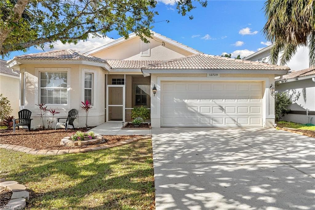 12729 Ivory Stone LOOP FORT MYERS, FL 33913