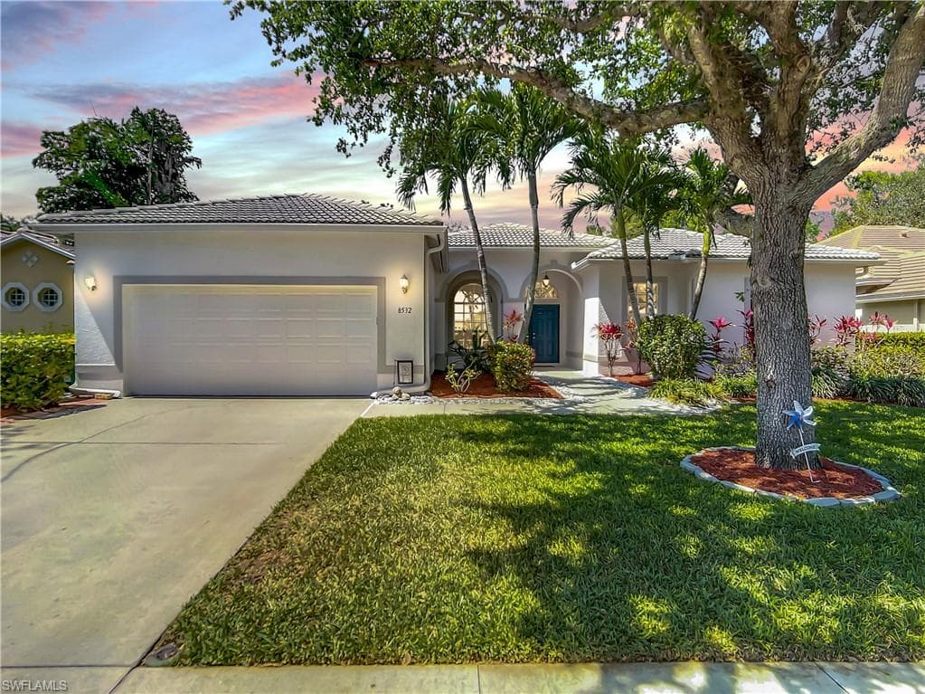 8532 Laurel Lakes BLVD NAPLES, FL 34119