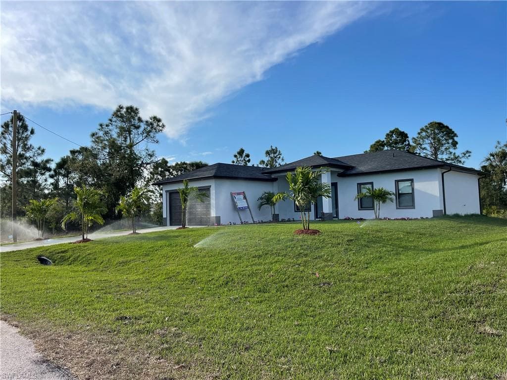 3216 45th ST SW LEHIGH ACRES, FL 33976