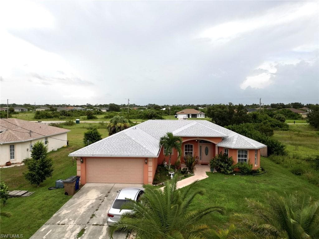 413 Piedmont ST LEHIGH ACRES, FL 33974