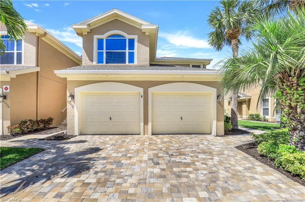 22974 Lone Oak DR 102 ESTERO, FL 33928