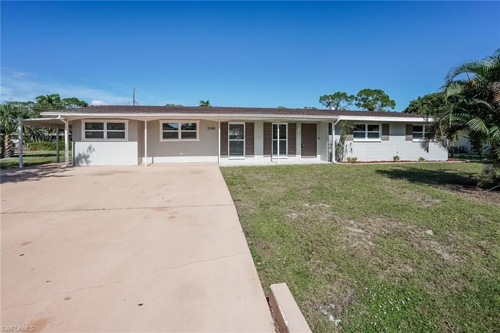 2349 Ephraim AVE FORT MYERS, FL 33907