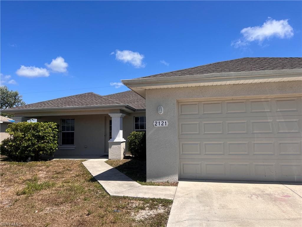 2121 NE 8th PL CAPE CORAL, FL 33909