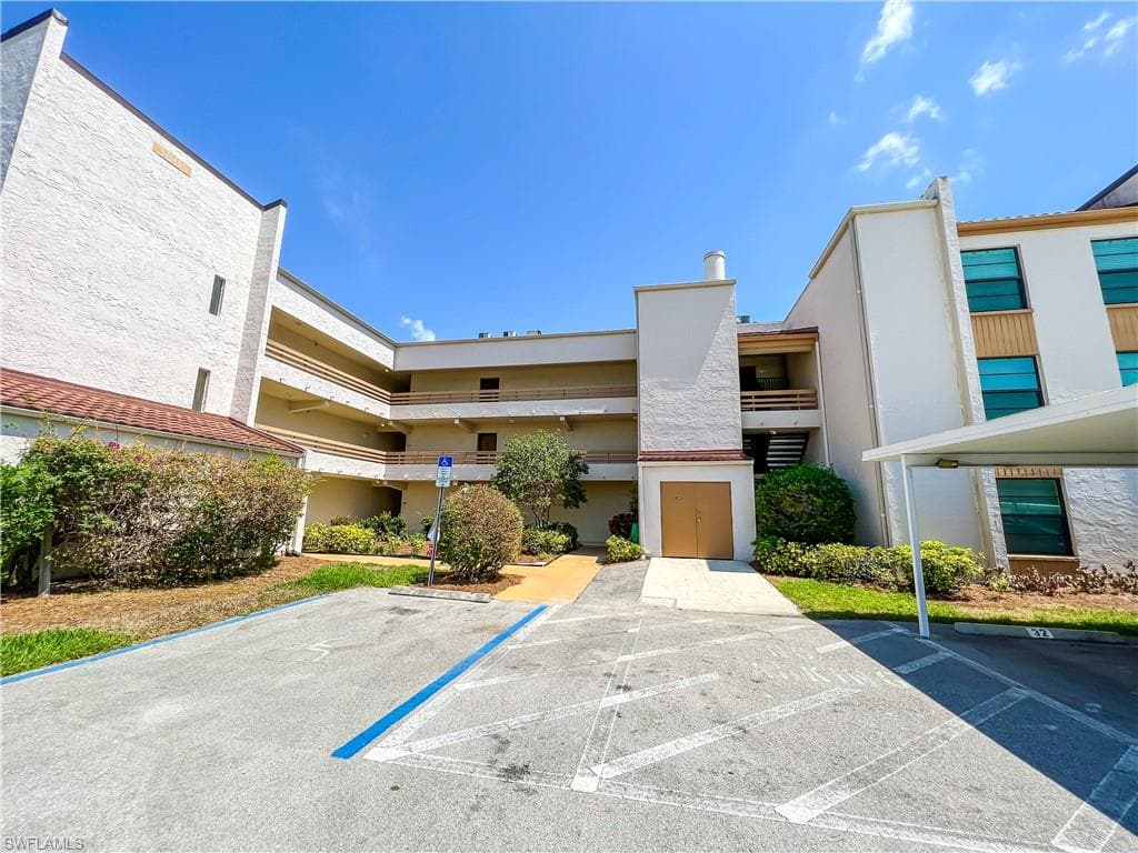 3605 Boca Ciega DR 211 NAPLES, FL 34112