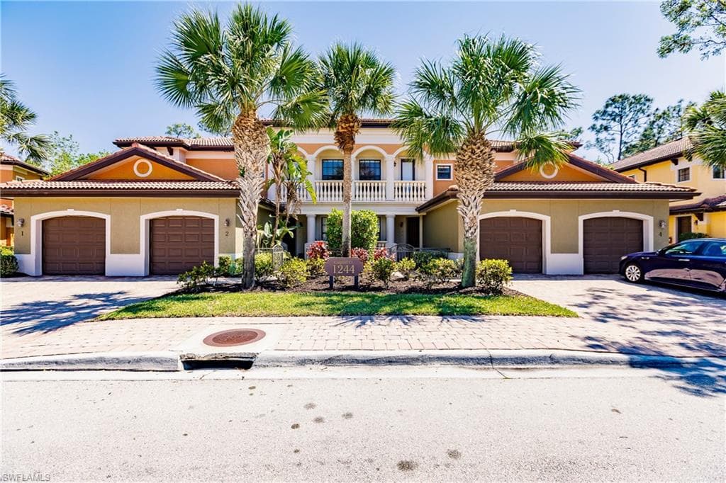 1244 Carpazi CT 1 NAPLES, FL 34105
