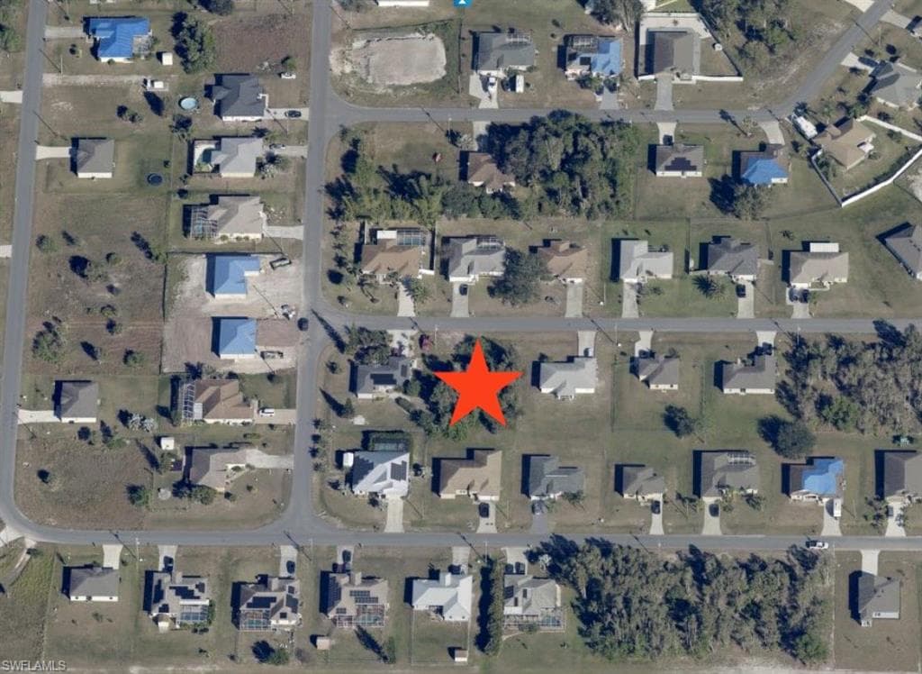 210 Des Cartes ST FORT MYERS, FL 33913